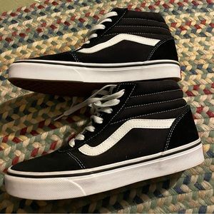 Vans high tops size 8